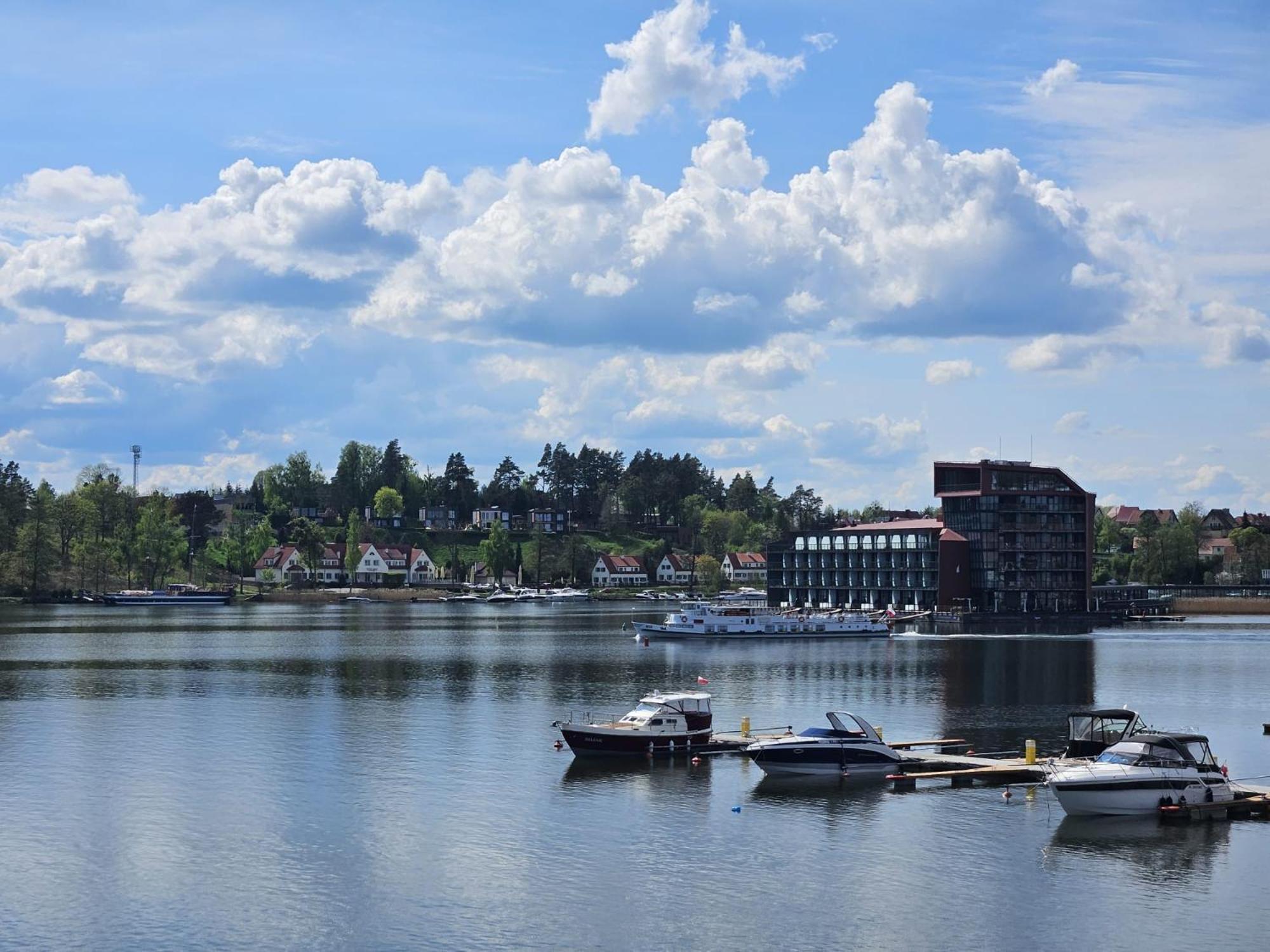 Pokoje Na Szlaku Kajki 20A Mikołajki Bagian luar foto
